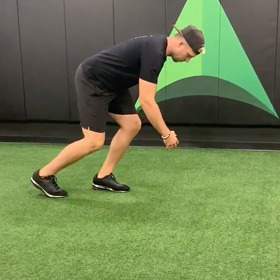 2 Point Staggered Stance Sprint
